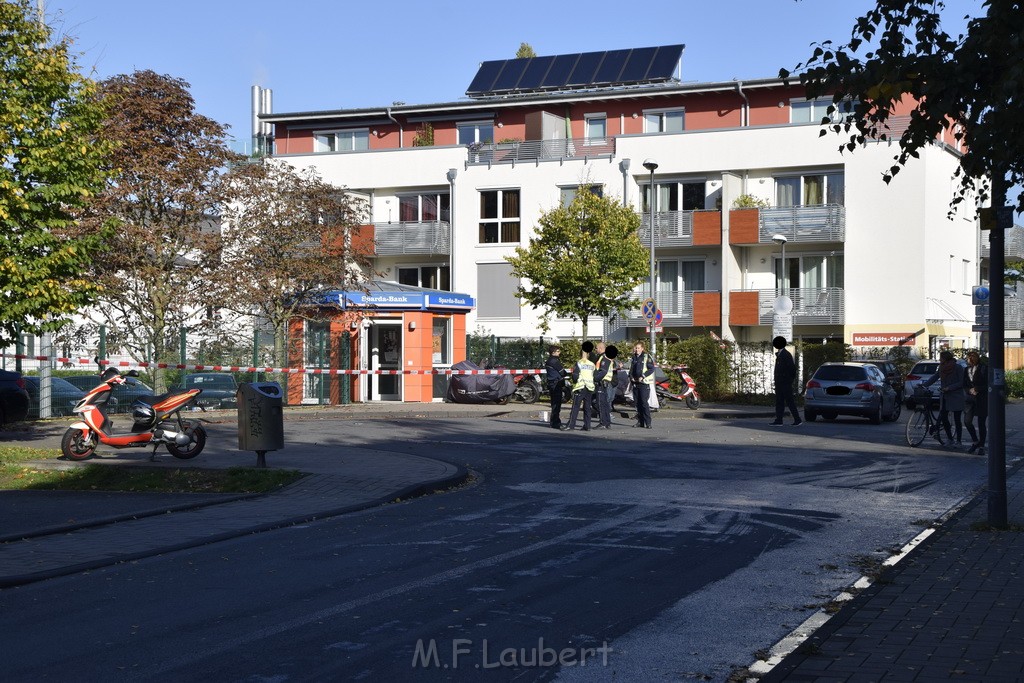 Versuchte Geldautomatensprengung Koeln Nippes Werkstattstr P037.JPG - Miklos Laubert